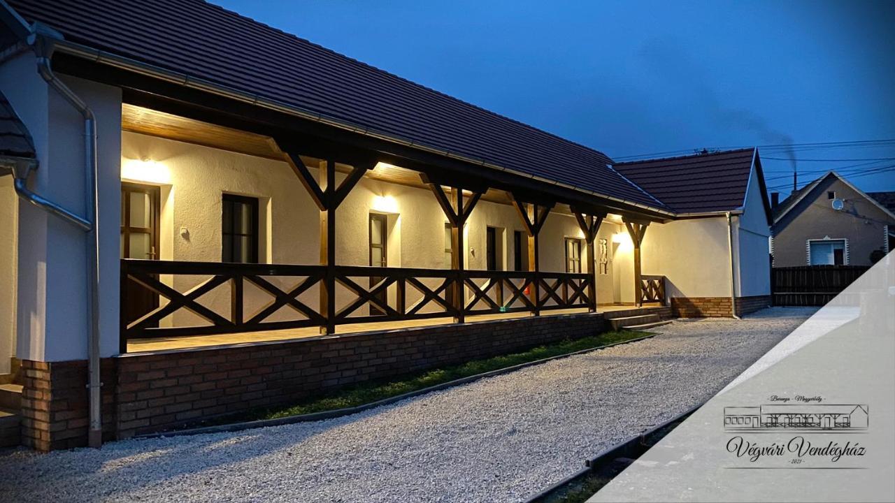 Vegvari Vendeghaz Magyarbóly Exterior foto